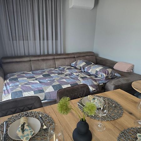 Luxury City Centre Appartment Iva Sliven Extérieur photo