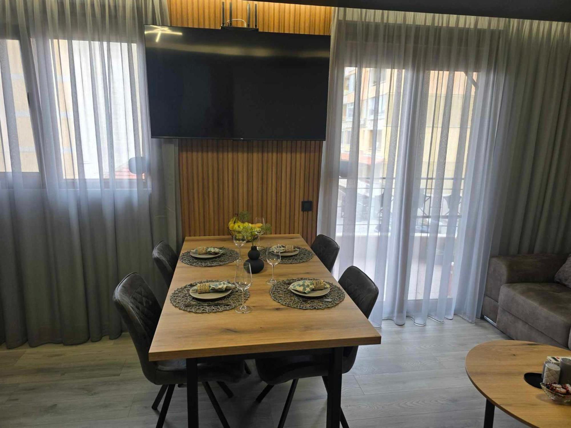 Luxury City Centre Appartment Iva Sliven Extérieur photo